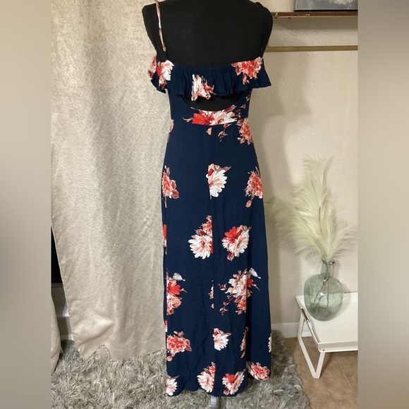 Floral Ruffle Strap Maxi Dress - Picture 3 of 14